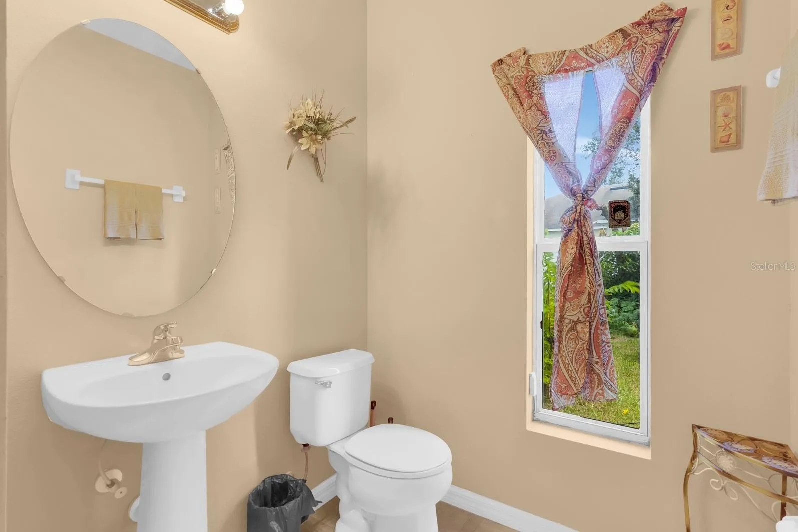 Half Bathroom 1st Fl