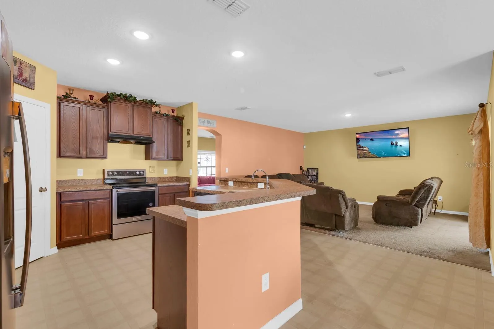 Kitchen 1st Fl