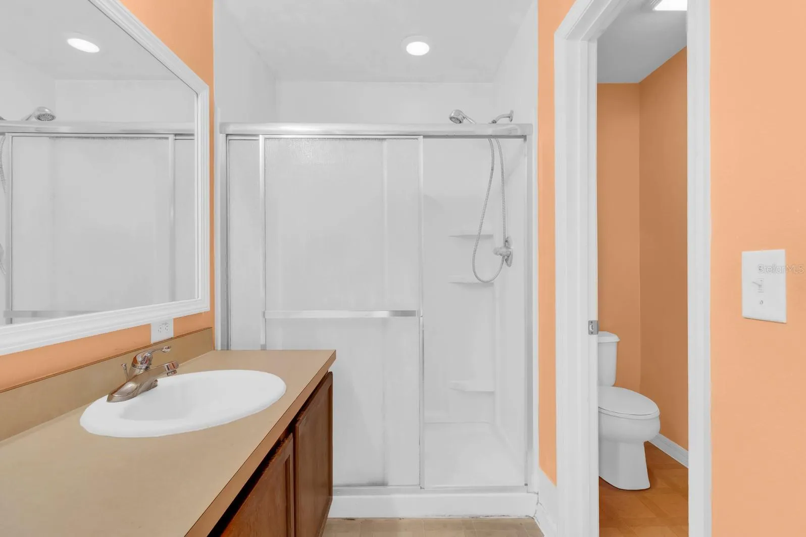 Master Bath Upstairs