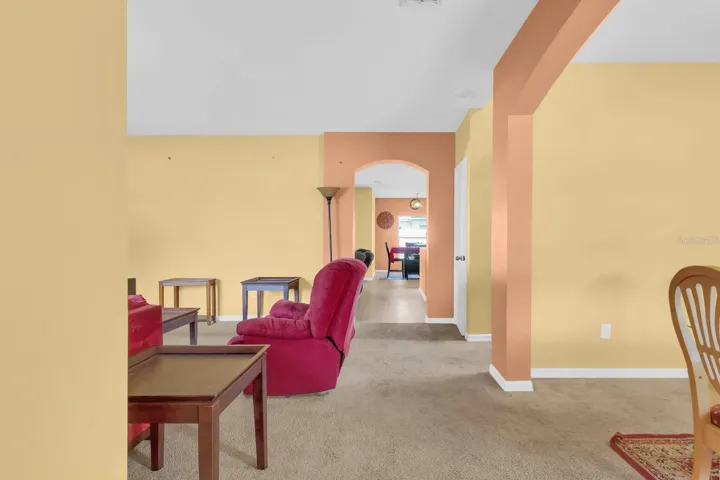 Bonus Room/Den/2nd Family Room