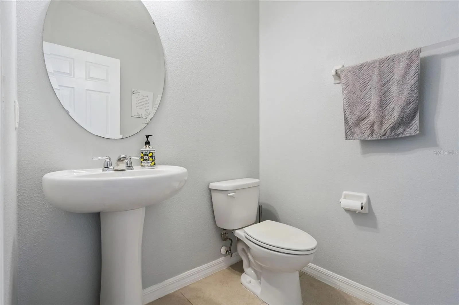 1/2 Bath