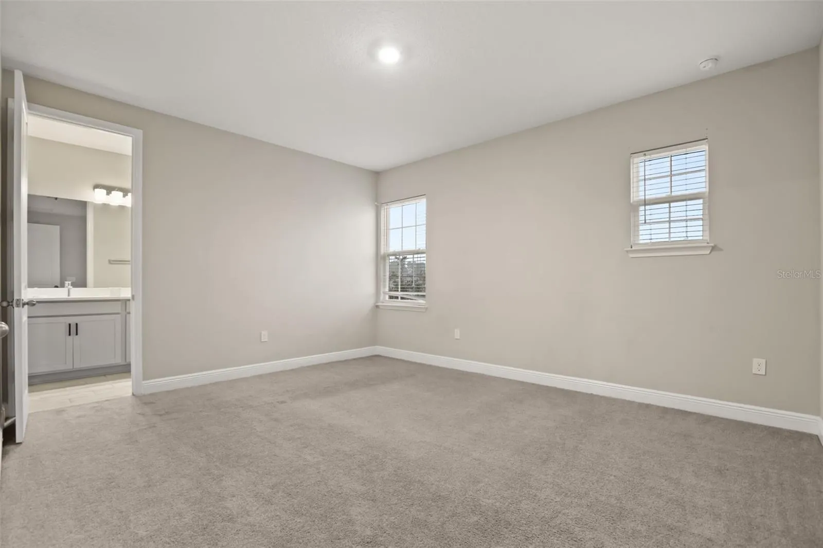 Guest bedroom #2 - Jack and Jill