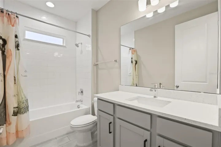 Guest bathroom #3