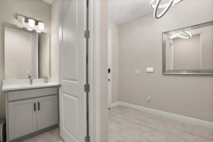 half bathroom downstairs and foyer