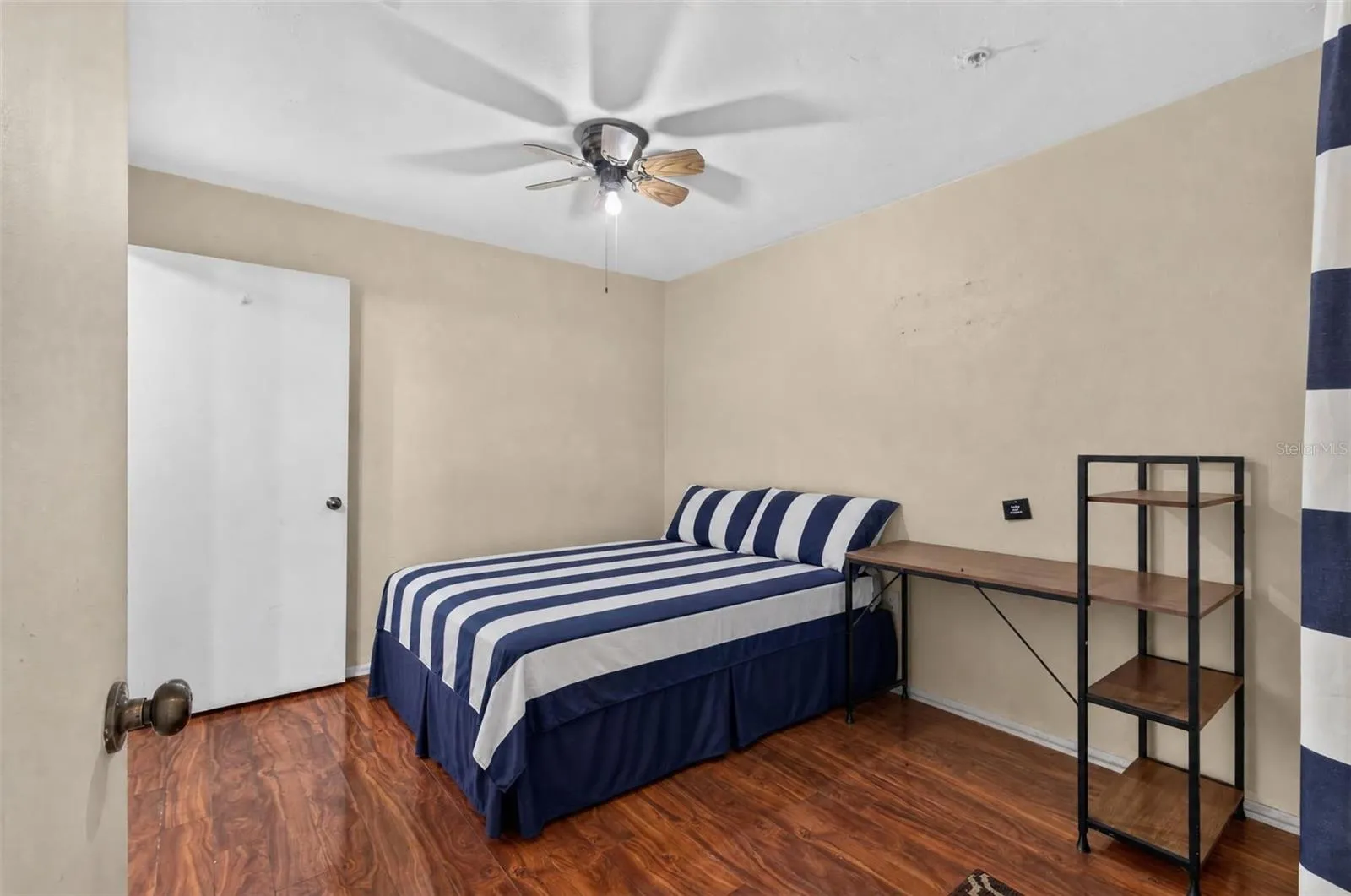 Bedroom #1