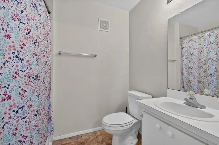 Bathroom #4