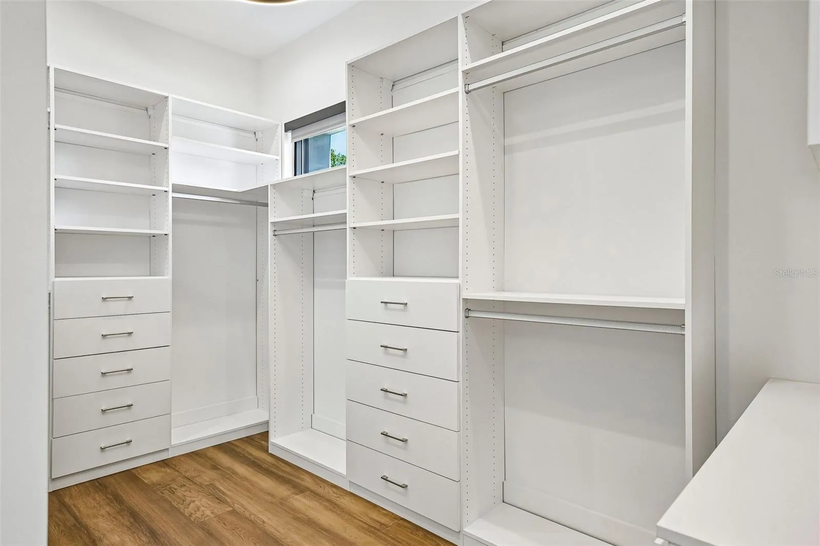 Primary Bedroom - Upstairs