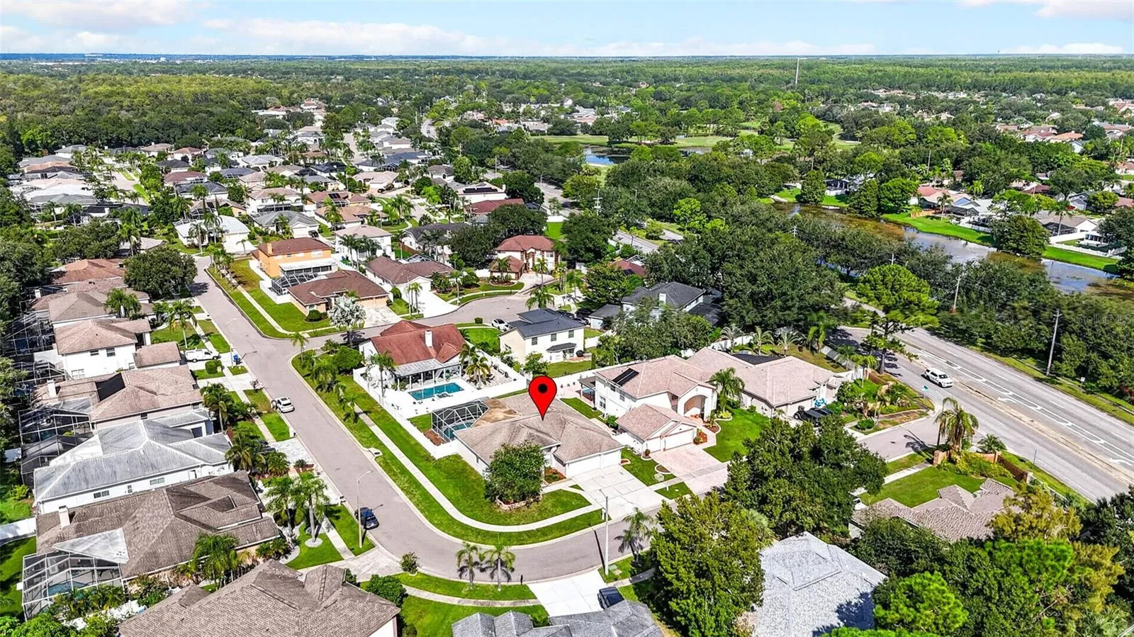 Convenient to shopping, dining and highways