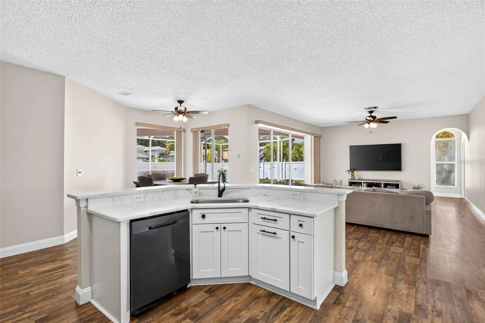UPDATED kitchen with Quartz countertops and stainless appliances