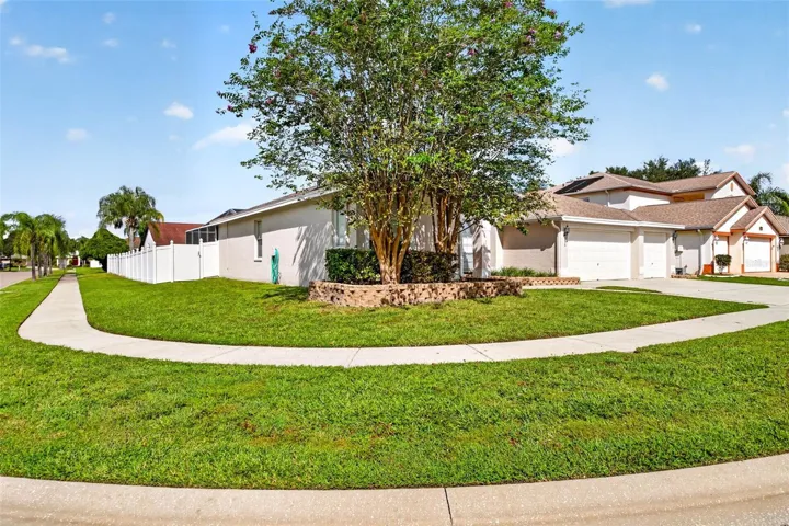 Corner lot with vinyl-fenced backyard