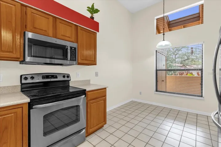 Kitchen - Breakfast Nook