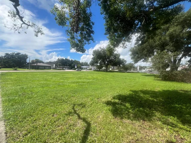 huge lot with tons of potential for mixed use