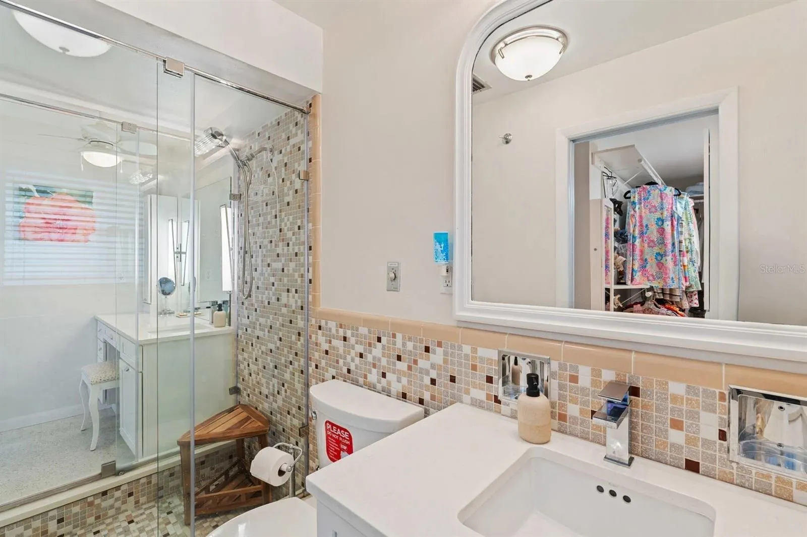 Primary Bathroom w/split vanities - RH
