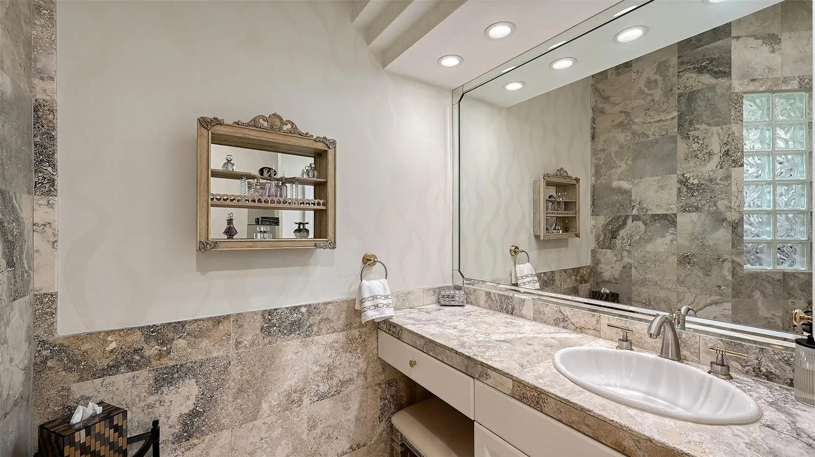 Primary Bathroom - dual sinks