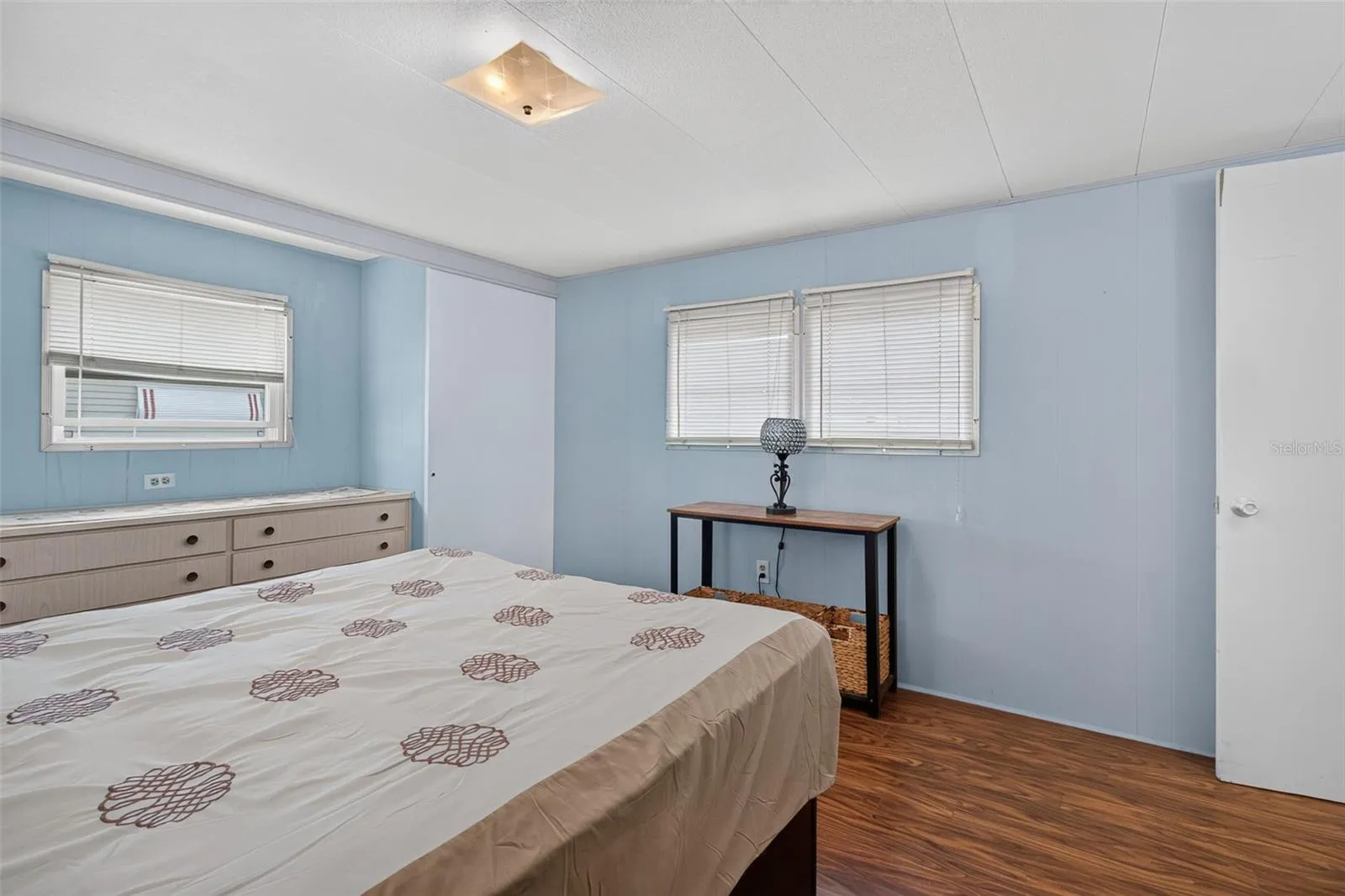 Original Furniture stays