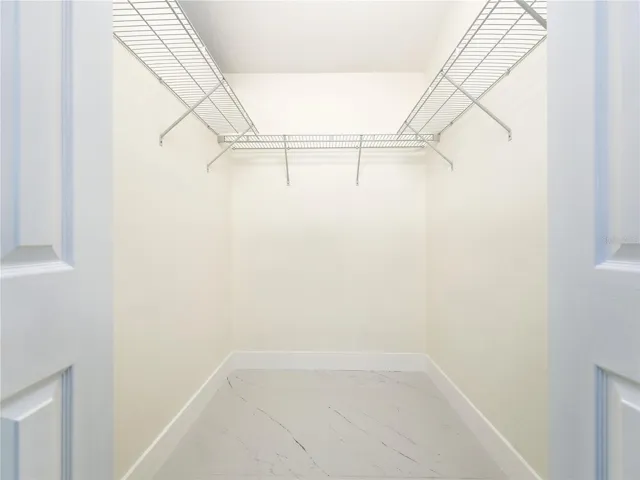 Walk in closet