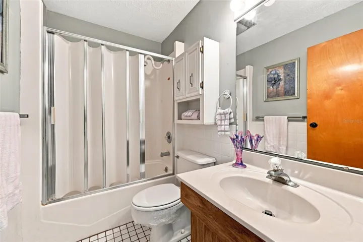 full bathroom