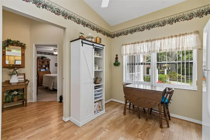 Entry into kitchen