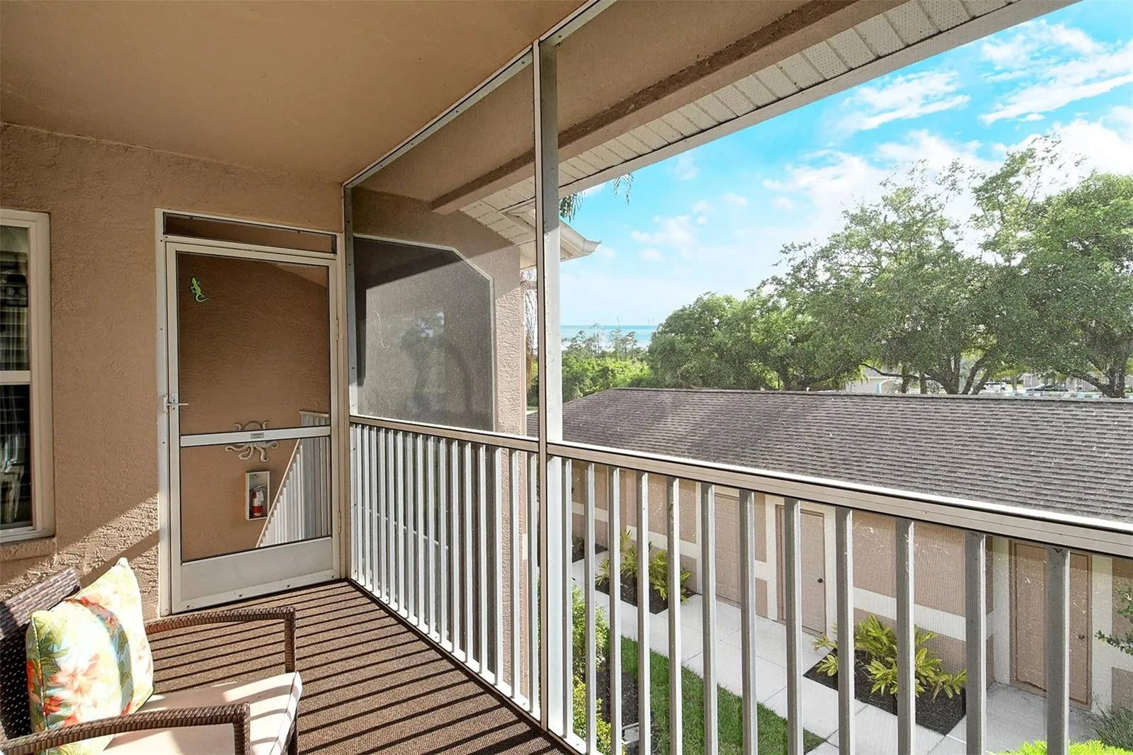 Front Lanai