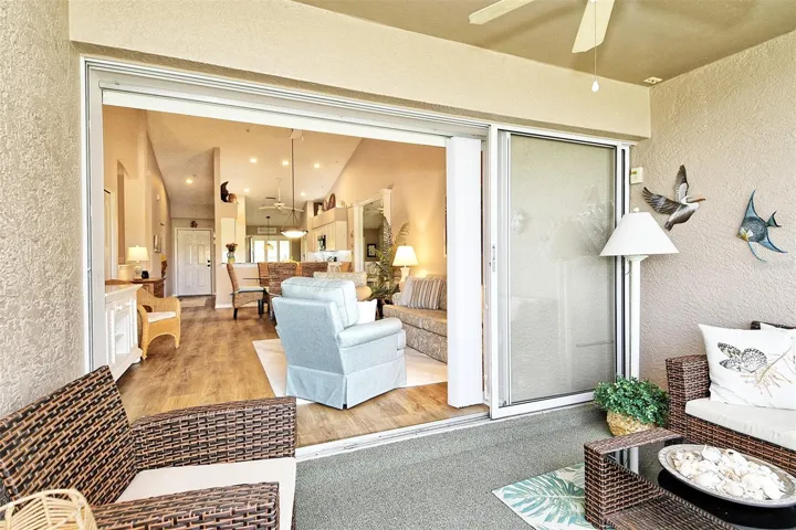 Rear Lanai