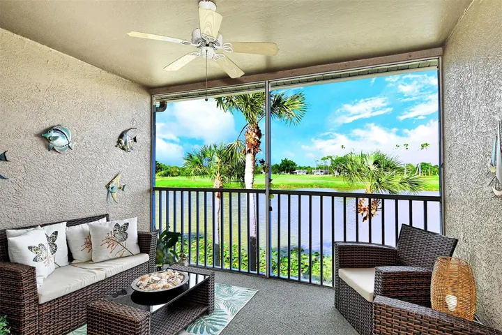 Rear Lanai