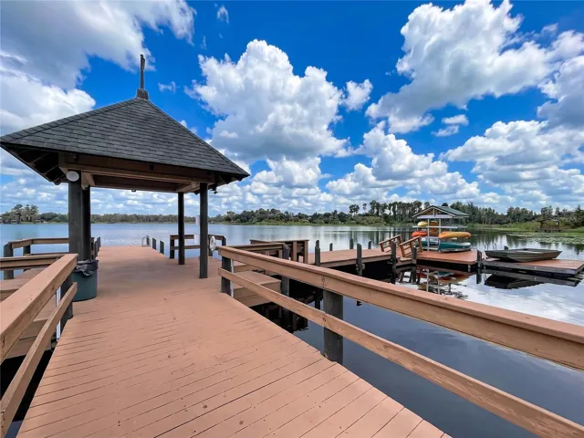 community dock