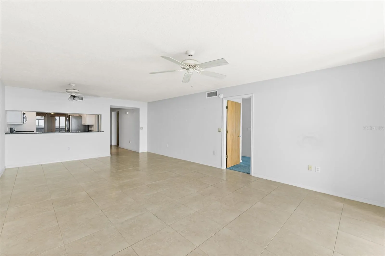 Open Floor Plan Living/Dining