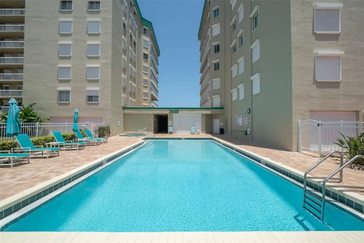 Sparkling Pool