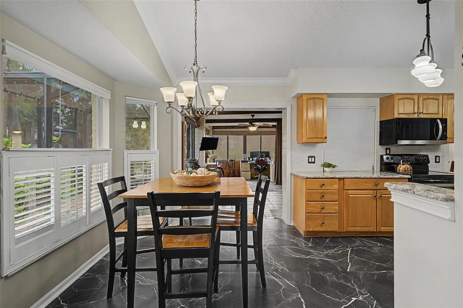 Breakfast nook