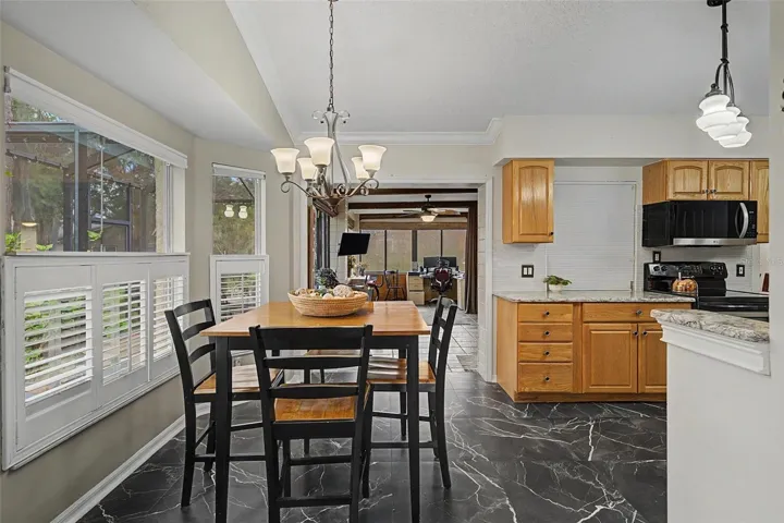 Breakfast nook