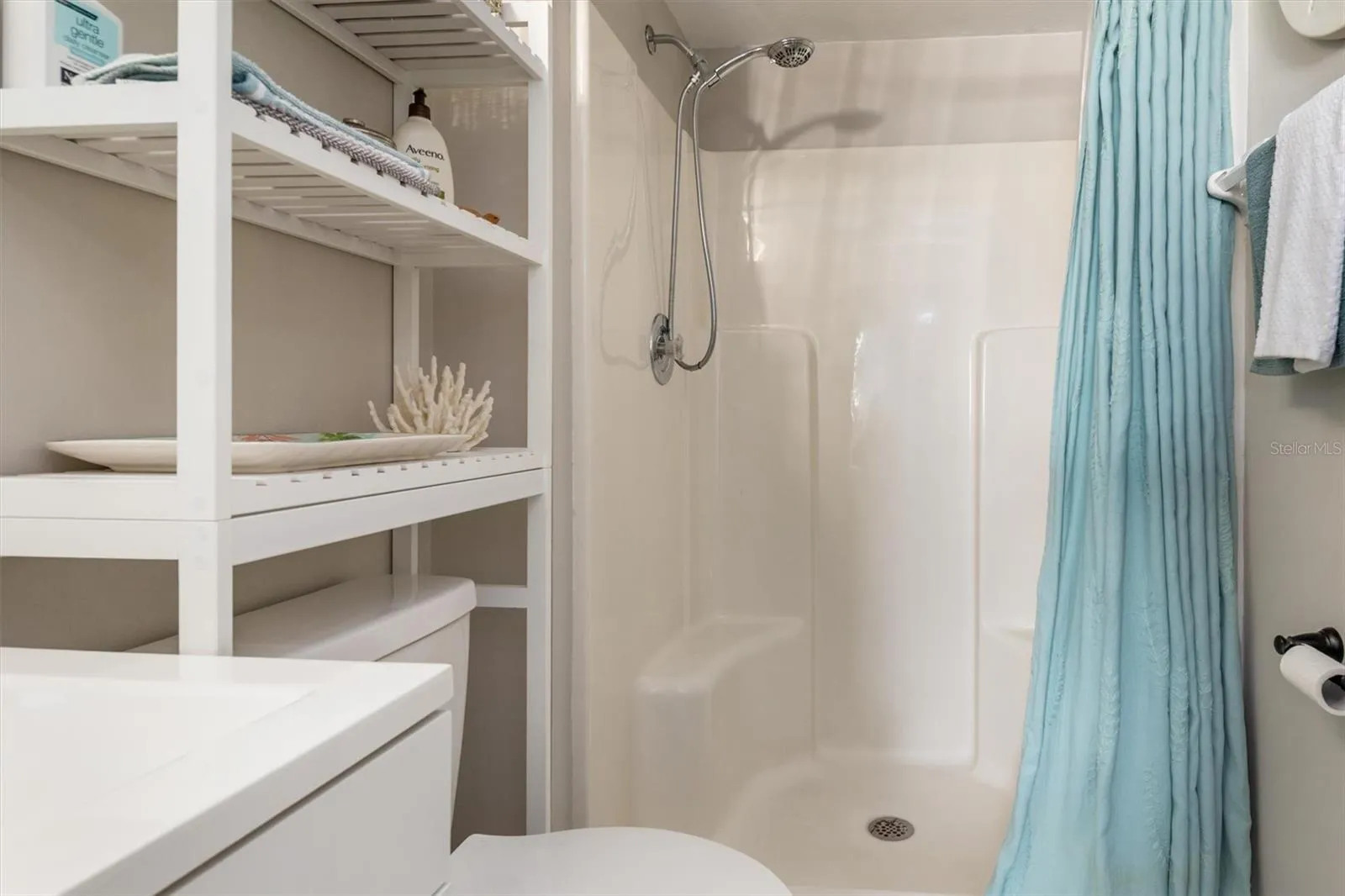 EASY CARE SHOWER