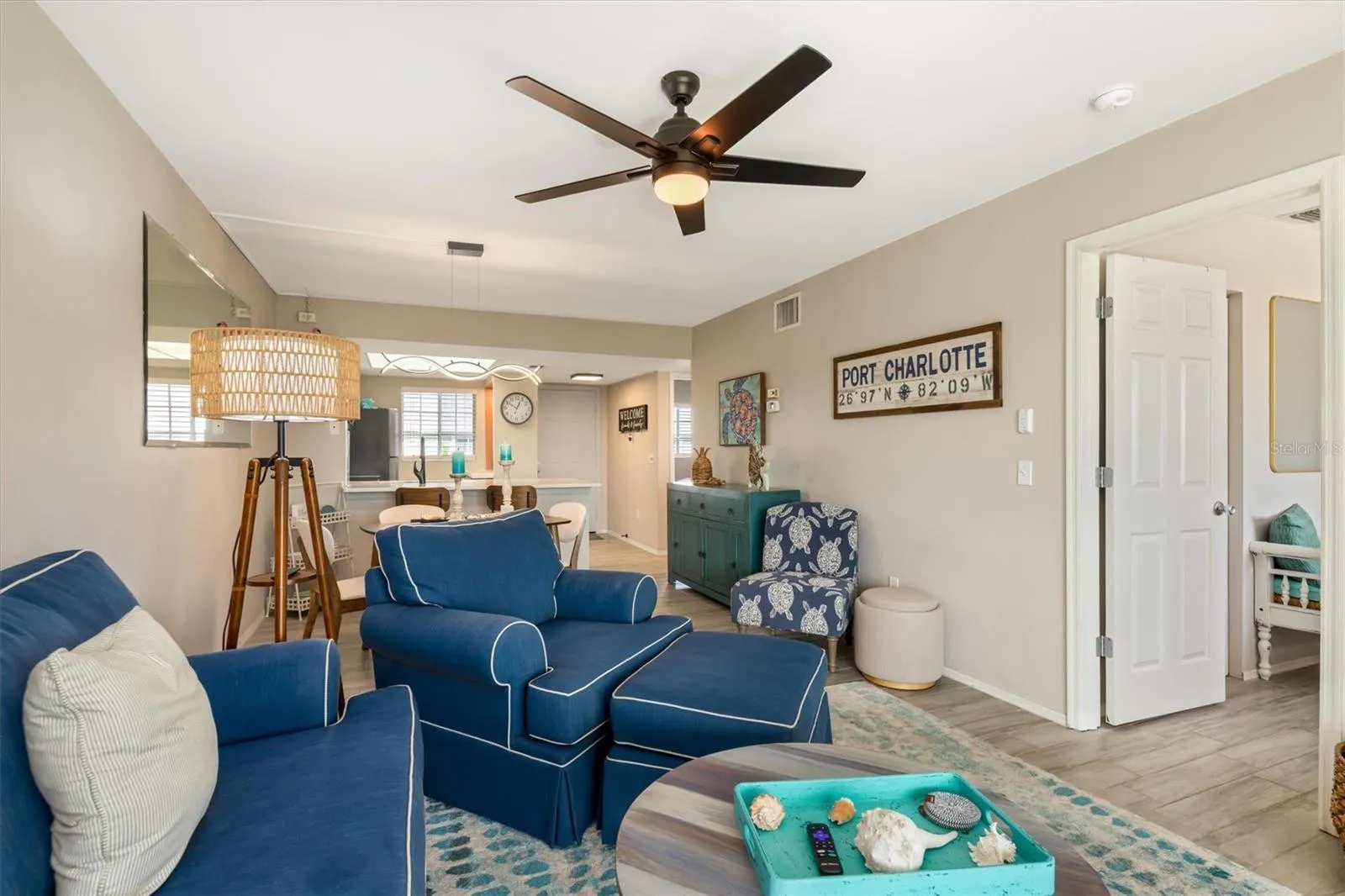 OPEN FLOOR PLAN