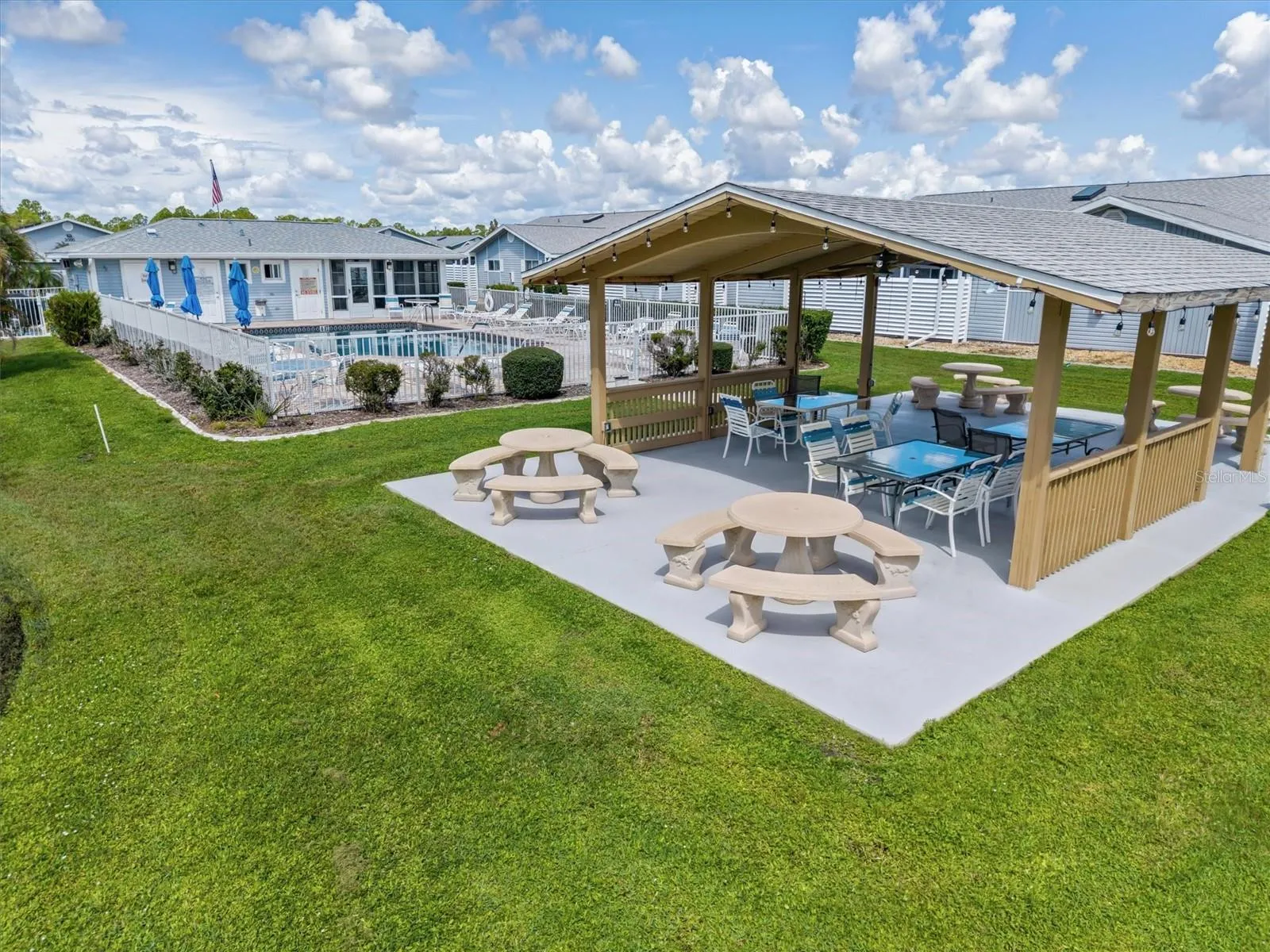 LOVELAND COURTYARDS COMMUNITY PAVILLION