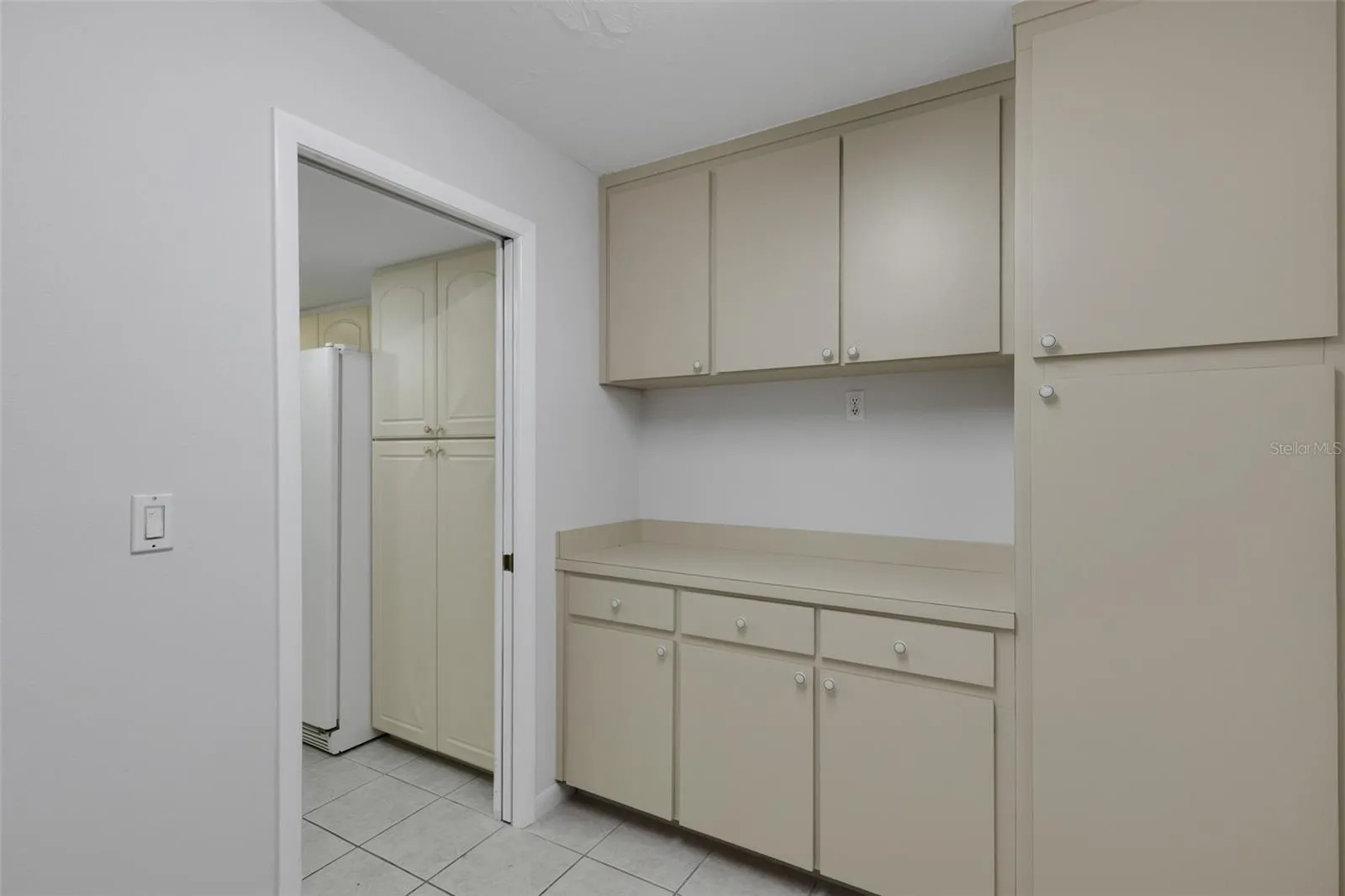 Built-in Cabinets in Laundry Room