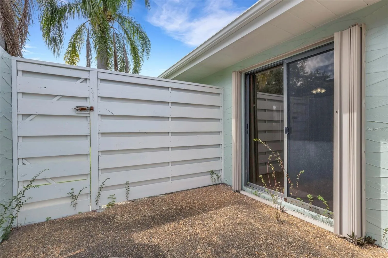Private Courtyard Lanai