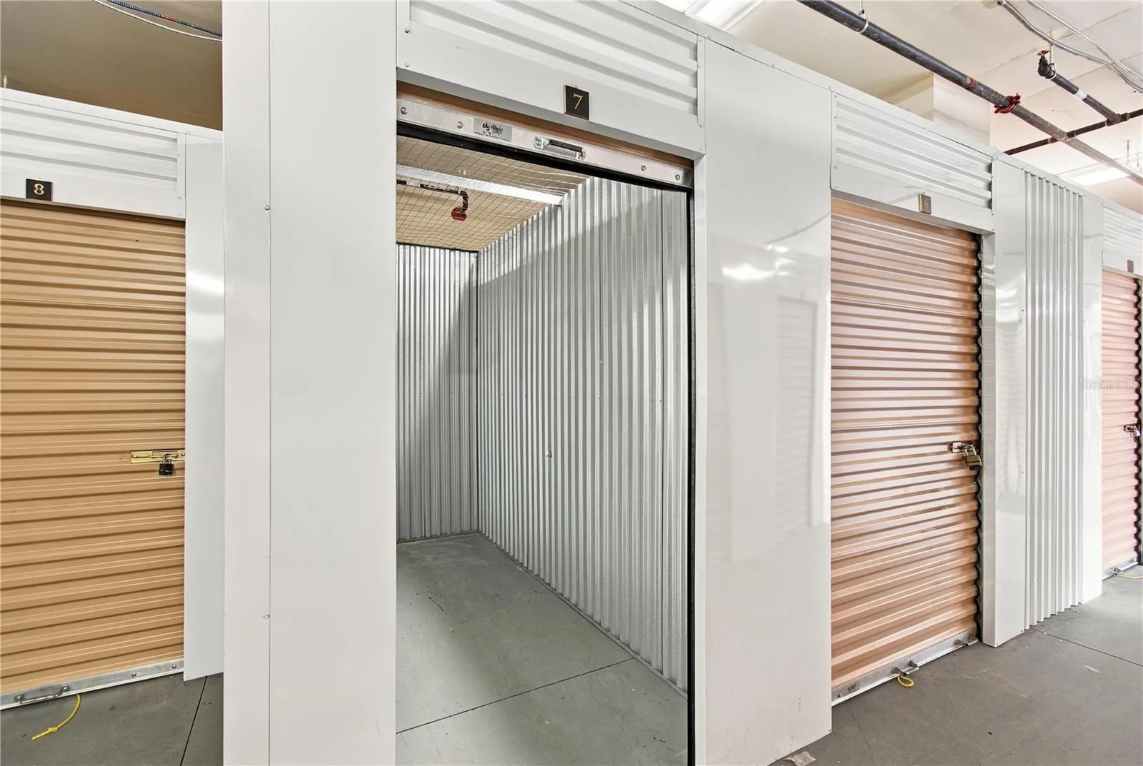 Storage unit #7 Included!