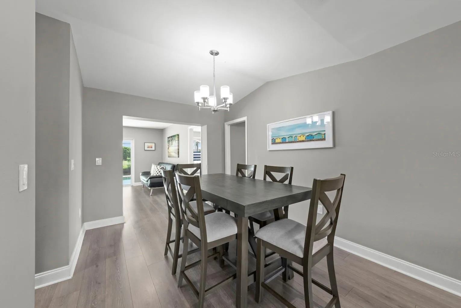 Dining area cont. with view of the pool!