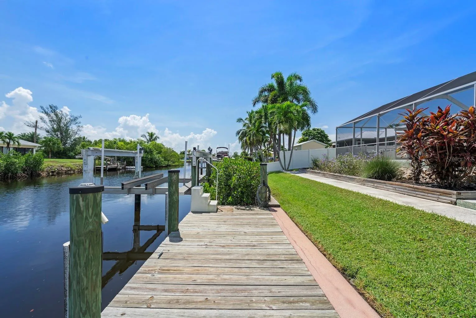 Private dock with boat lift cont.