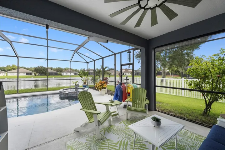 Lanai with Seating Area