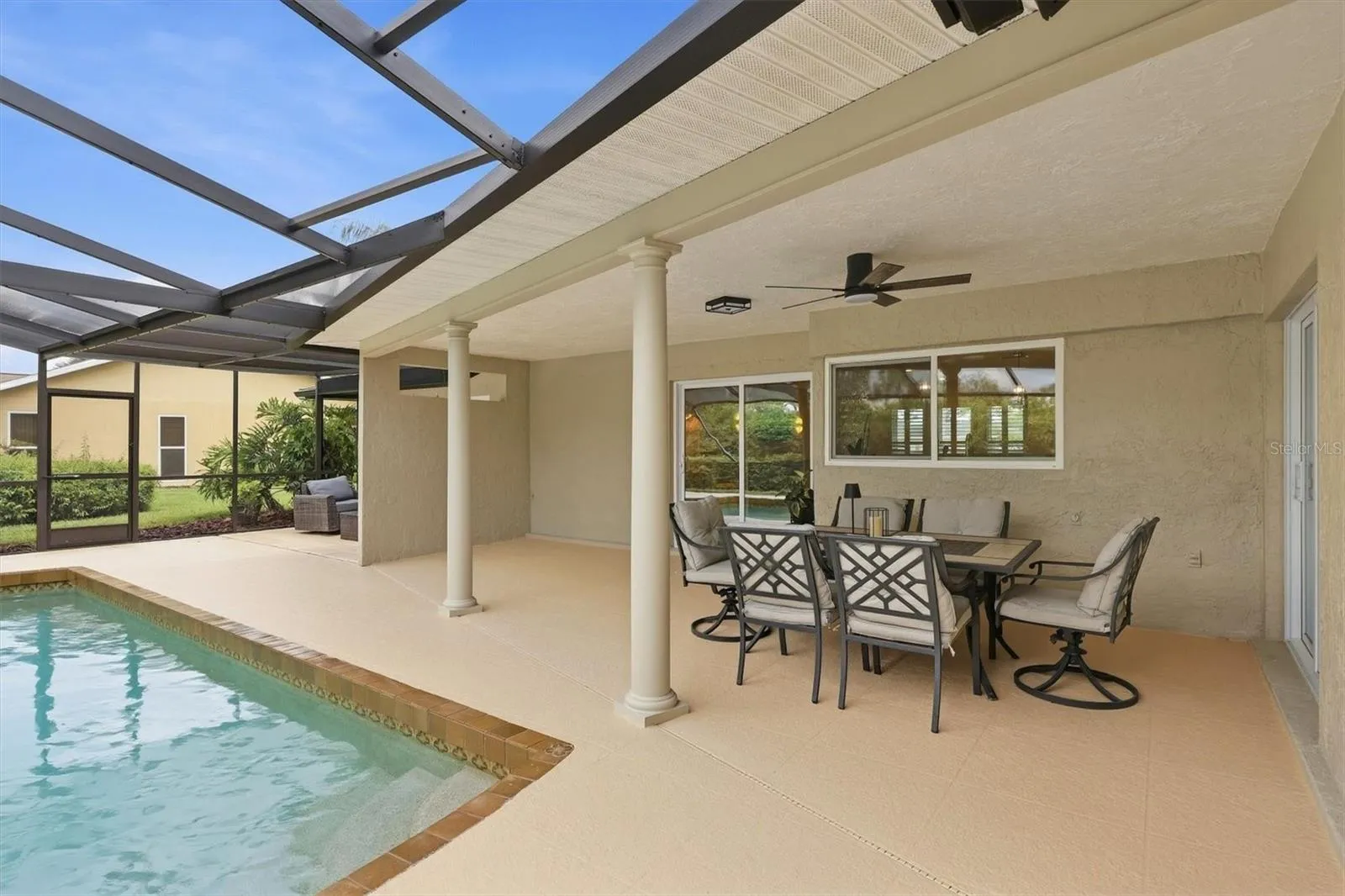 Perfect outdoor entertaining space!