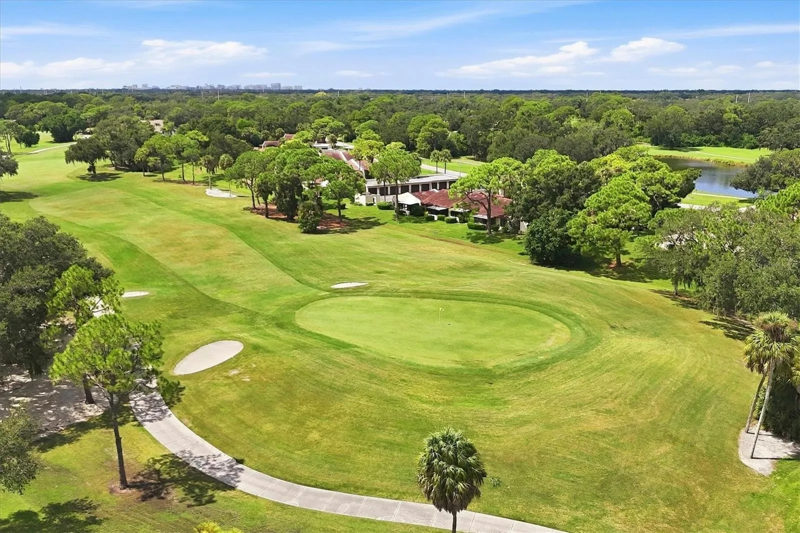 Optional Membership to the Meadows Country Club