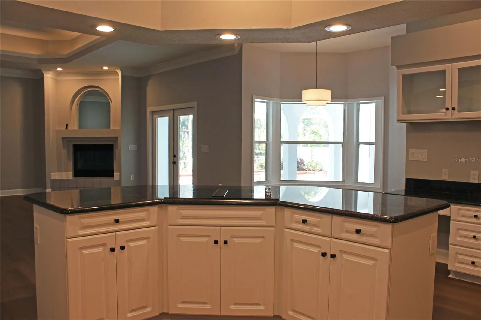 Kitchen island