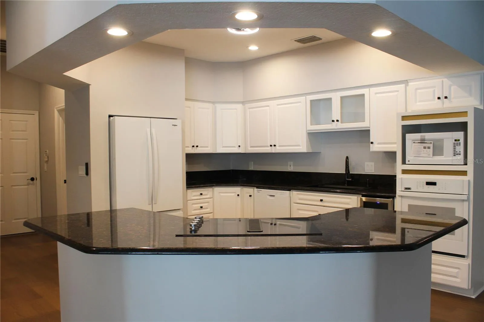Kitchen island