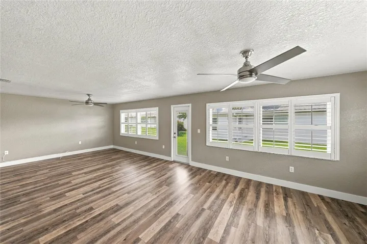 Light and Bright Family Room