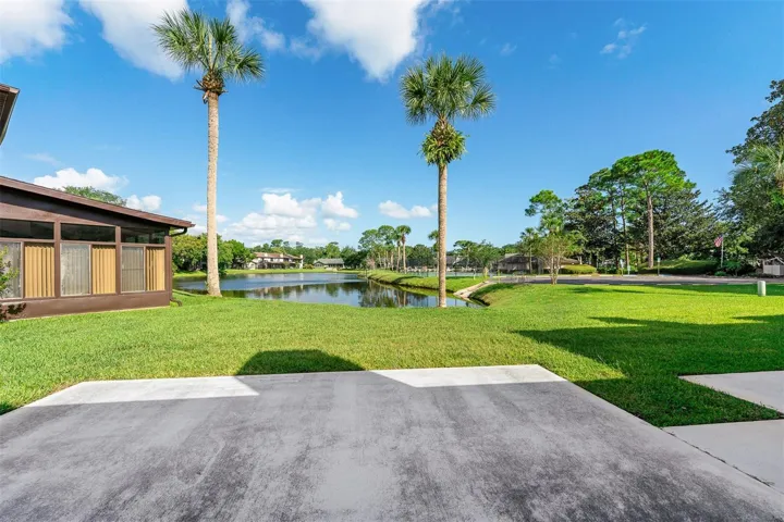 Back Patio and Lake View