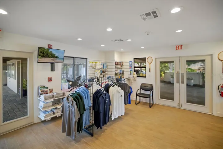 The Clubhouse at Racquet Club
