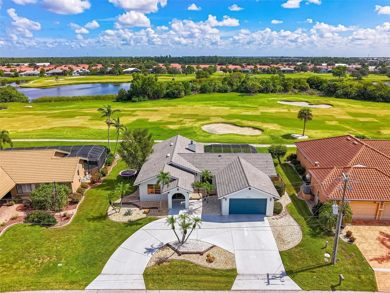 HOME SITS ON THE 18TH FAIRWAY