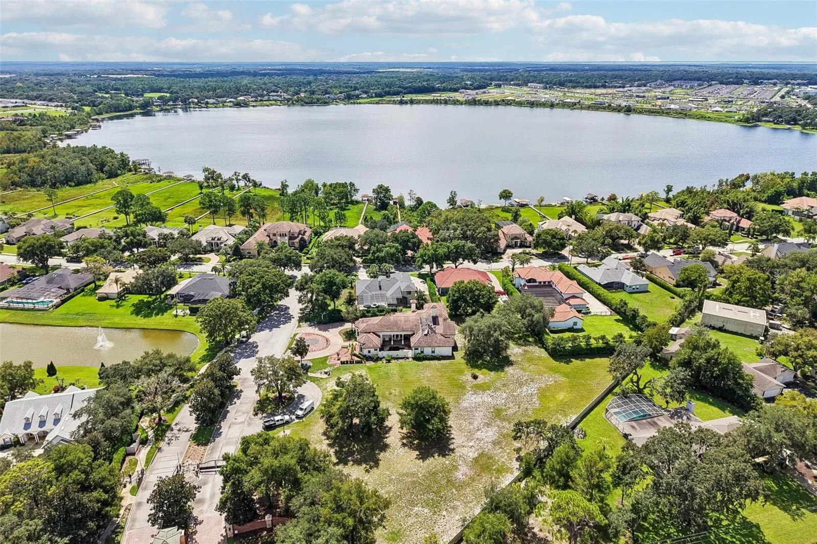 Loch Leven Lake serves at the perfect backdrop to this sought-after community.