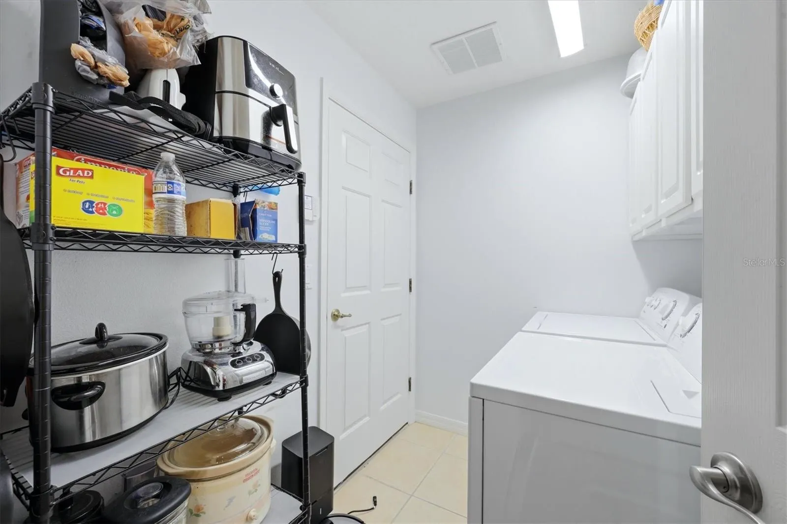 Laundry room off kitchen