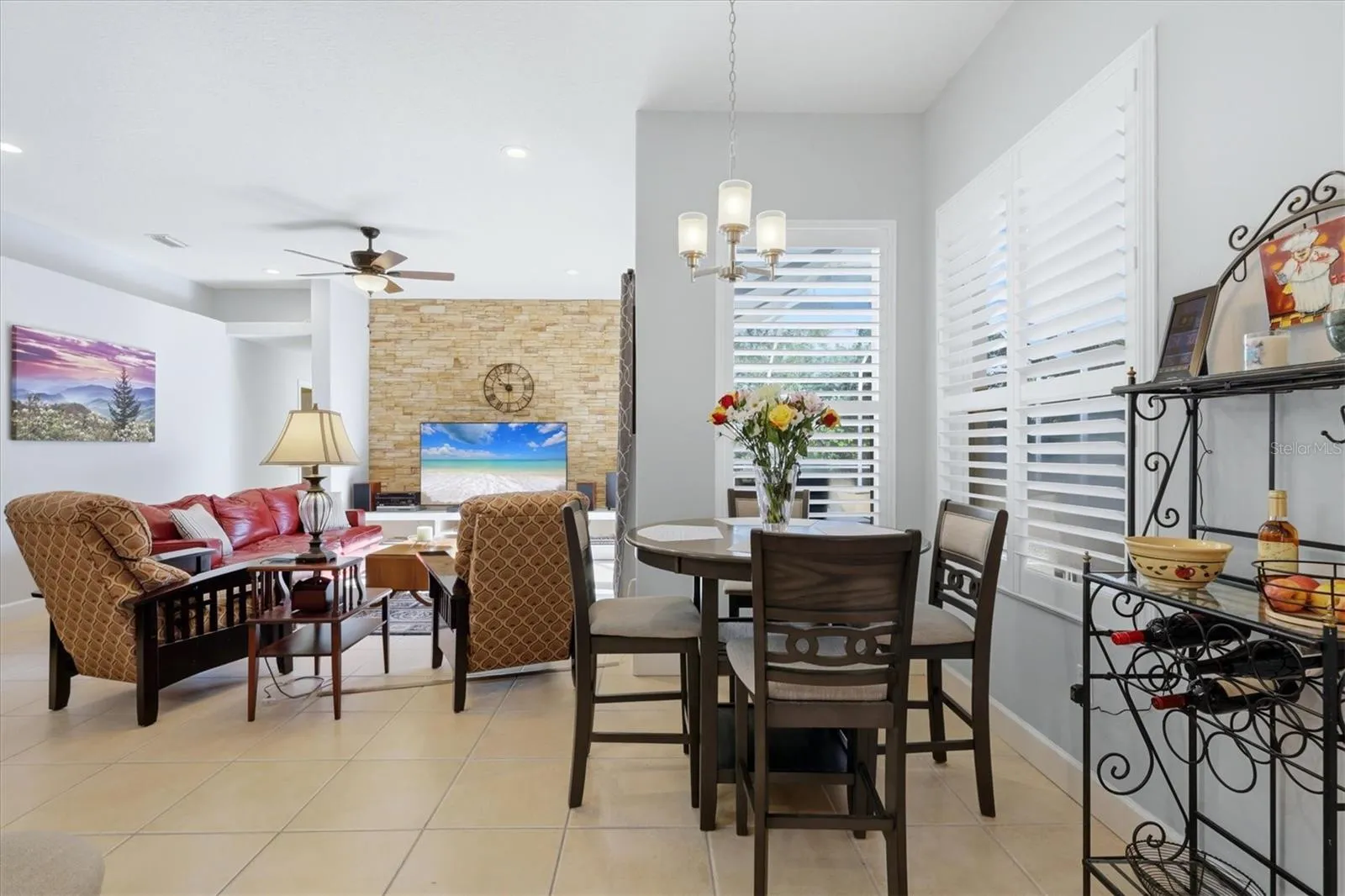 Breakfast room